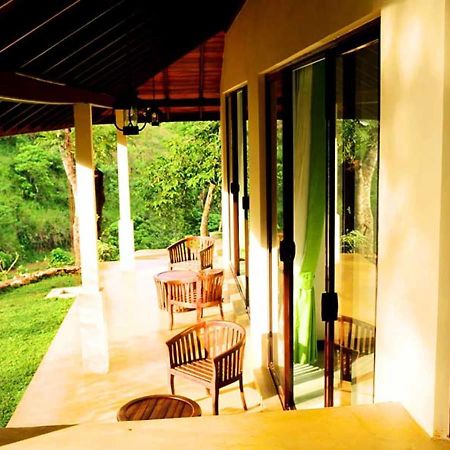 Aqua Exotica Wellness Retreat Gampola Exterior photo