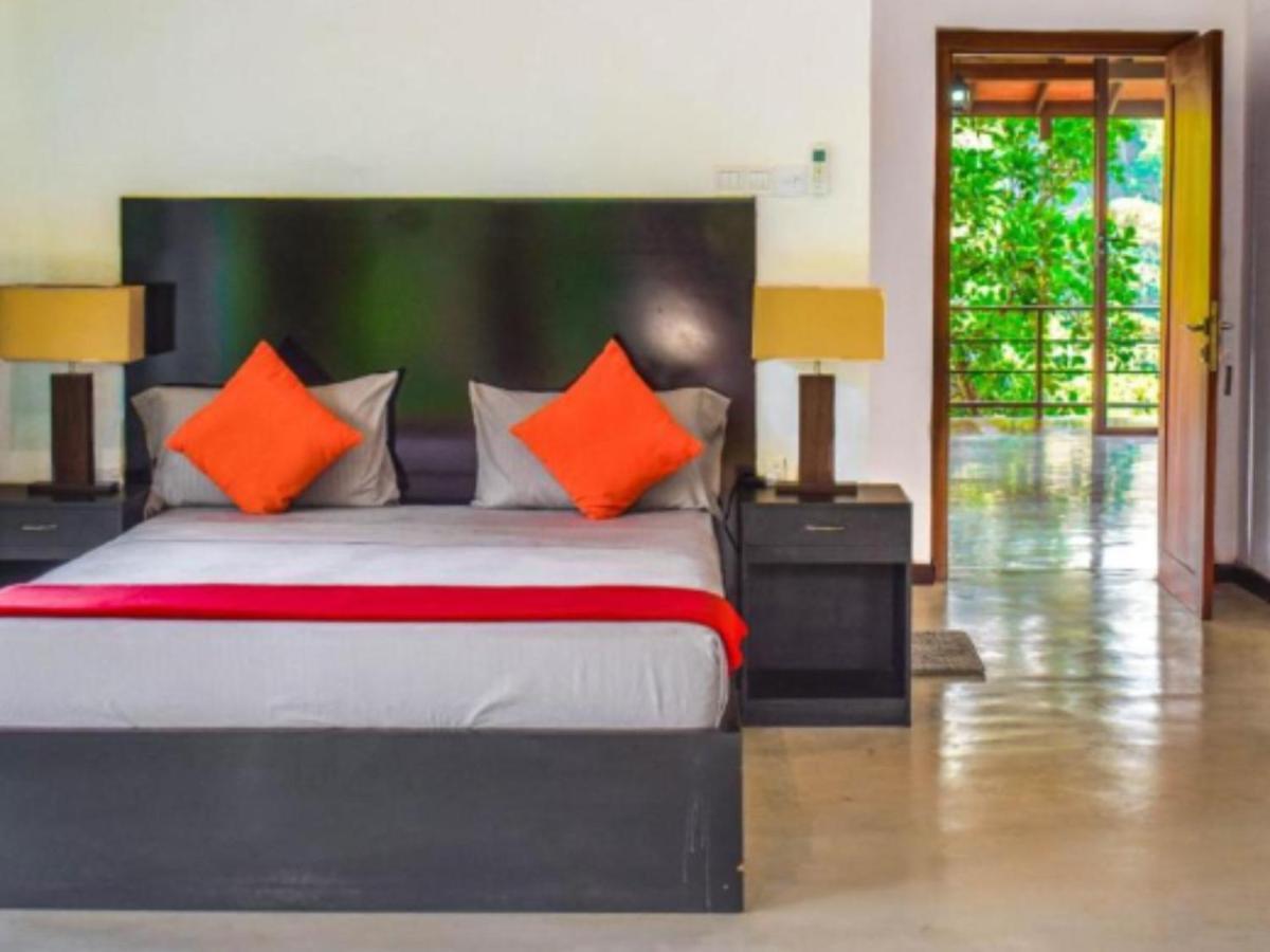 Aqua Exotica Wellness Retreat Gampola Exterior photo